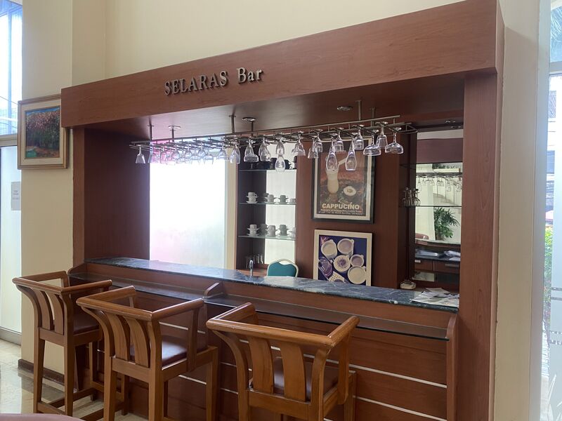 Selaras Bar
